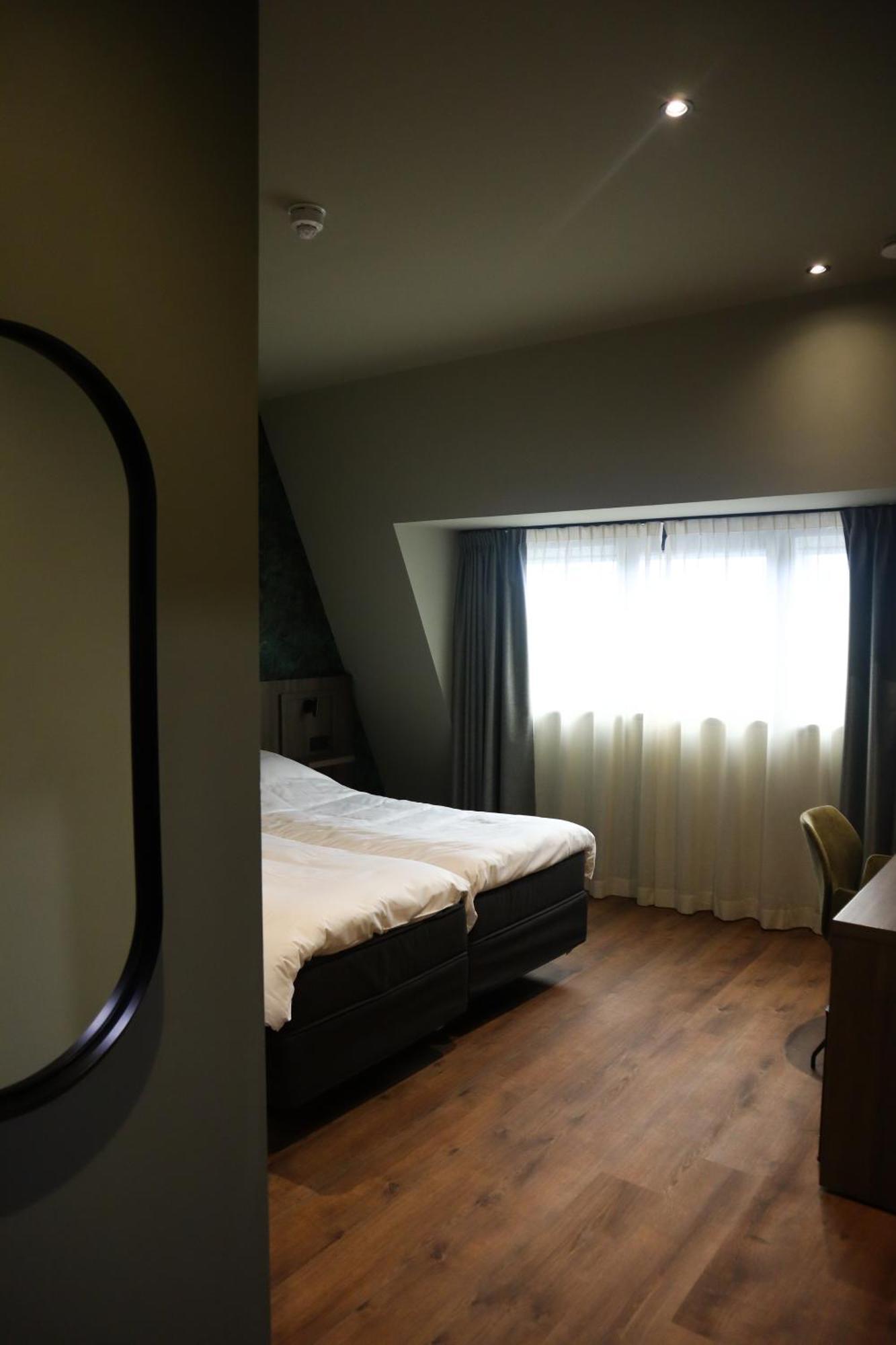 Hotel Central Розендал Экстерьер фото